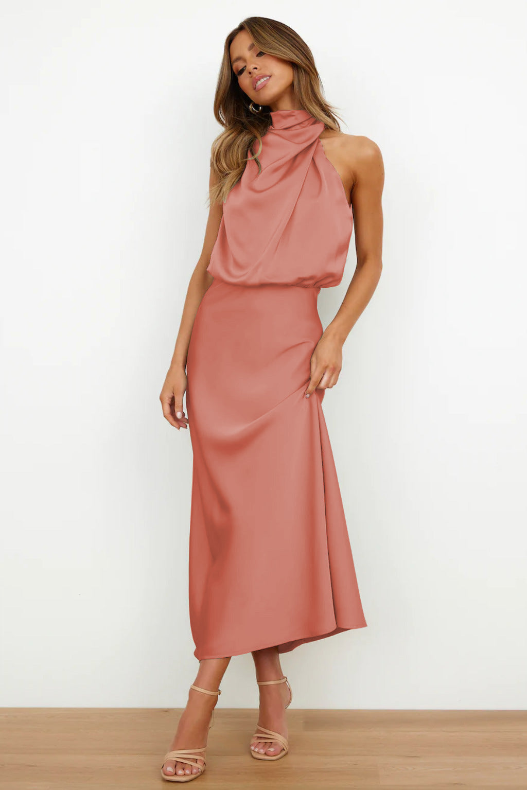 Valeria™ | Abito Lungo con Scollo Halter