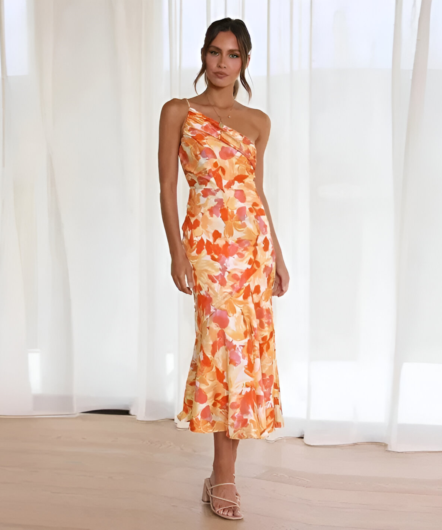 Laura™ | Abito a Spalla Unica con Fiori
