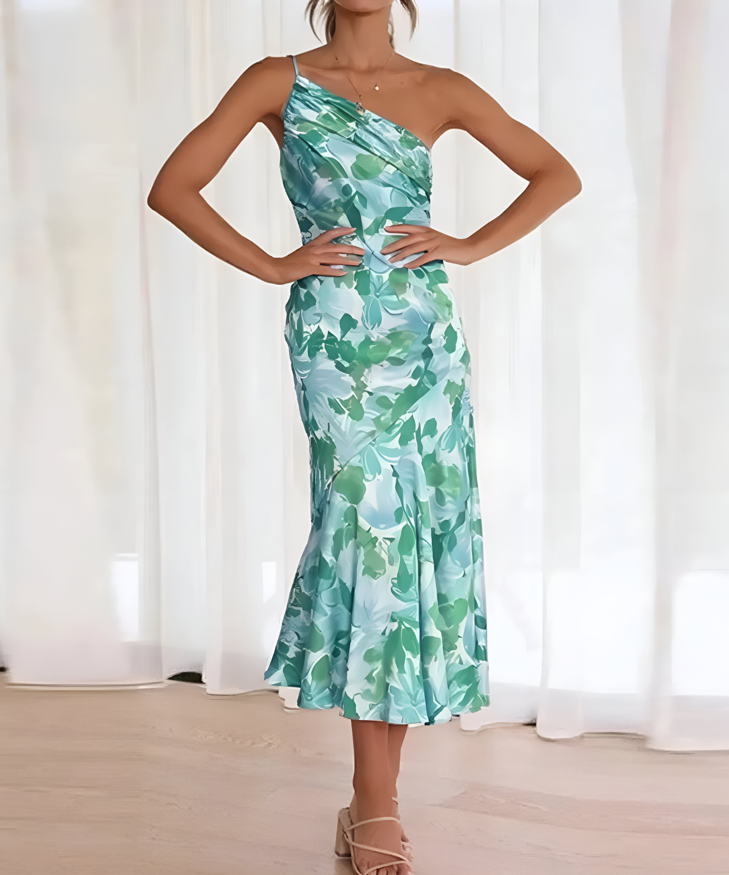 Laura™ | Abito a Spalla Unica con Fiori