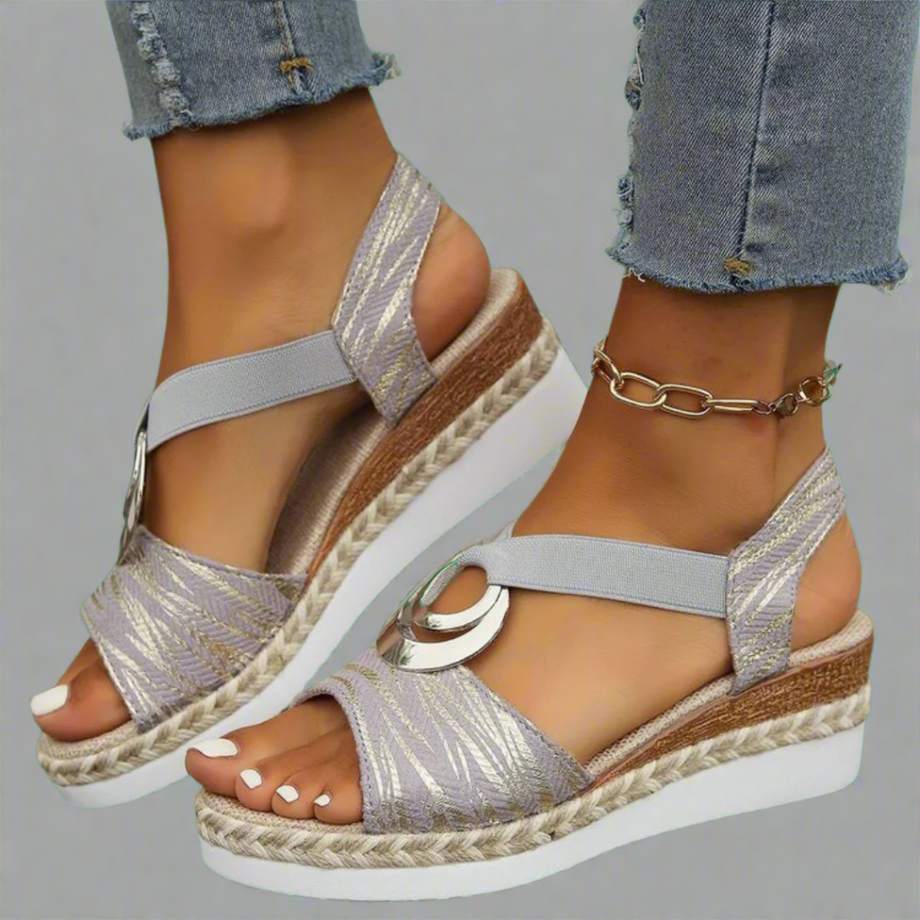 Dahlia | Sandali con tacco a zeppa fatti a mano in materiale premium
