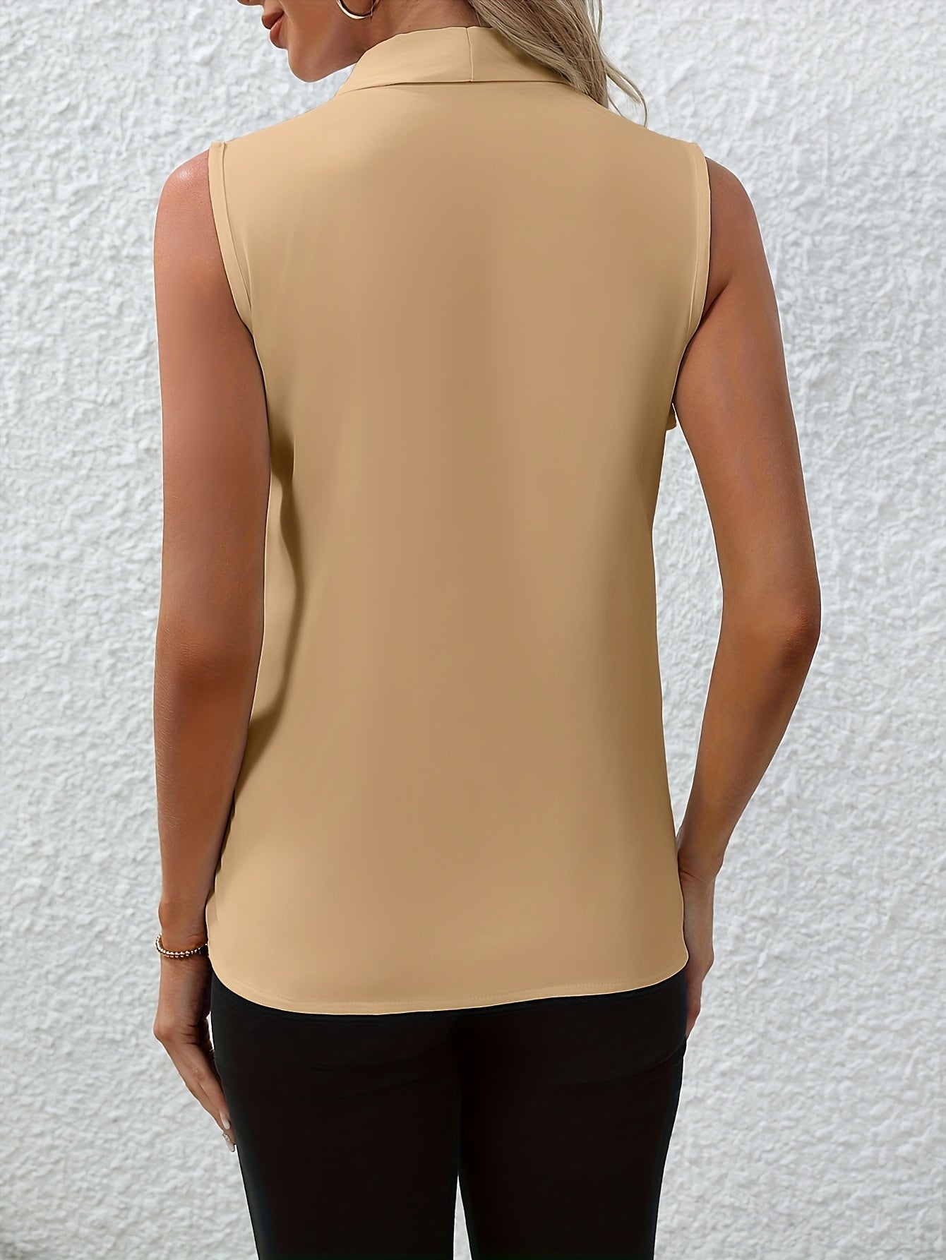 Rebecca™ | Blusa senza maniche a V