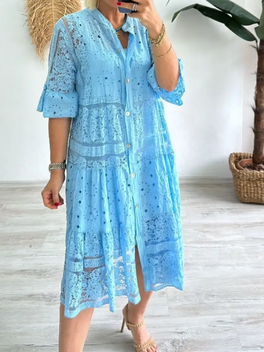 Liona – Abito con ricamo e chiusura a bottoni