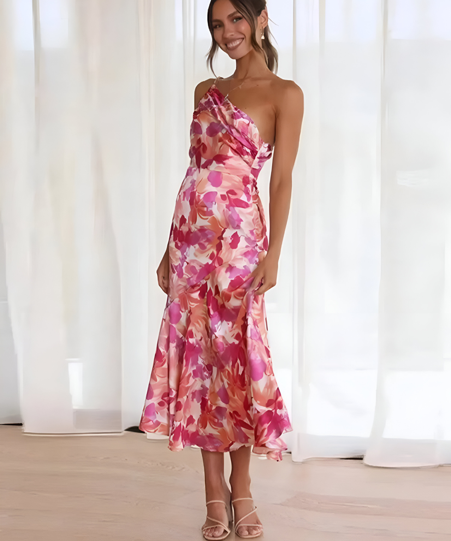Laura™ | Abito a Spalla Unica con Fiori