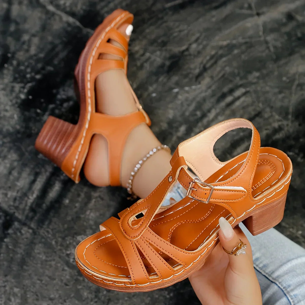 Malou – Sandalo elegante