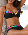 Set Bikini – con Accenti Colorati per un Look Estivo Splendente