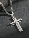 Collana con pendente a croce in stile gotico