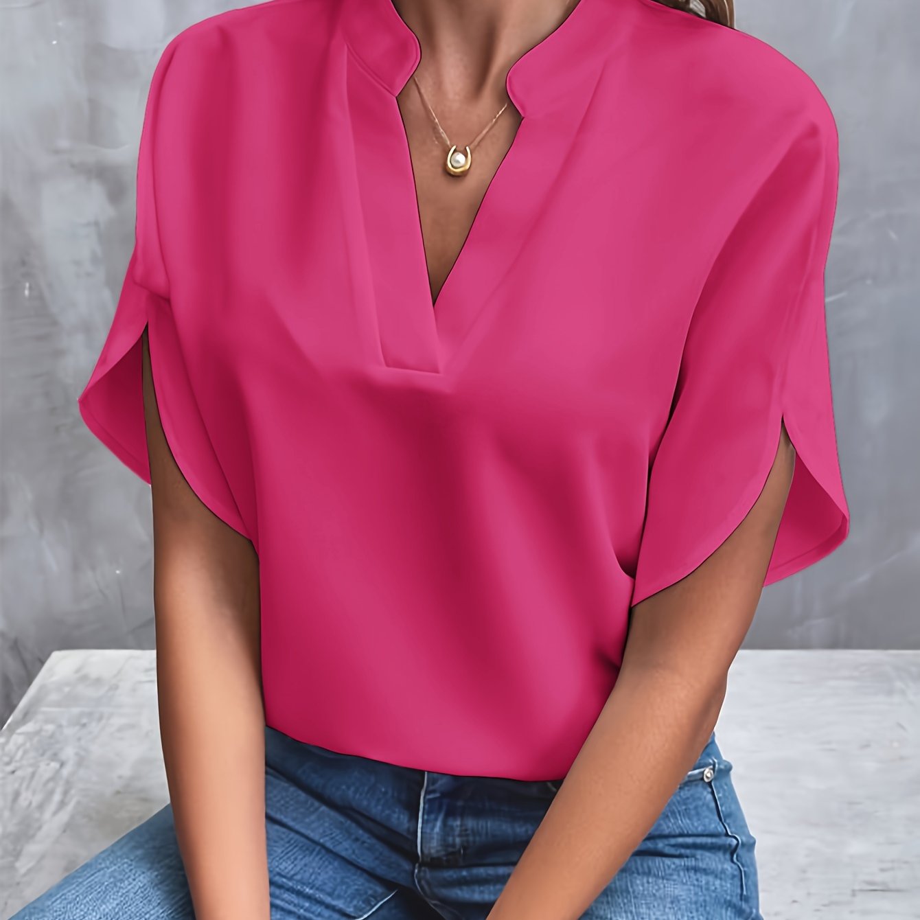 Luna™ | Blusa semplice con scollo a V