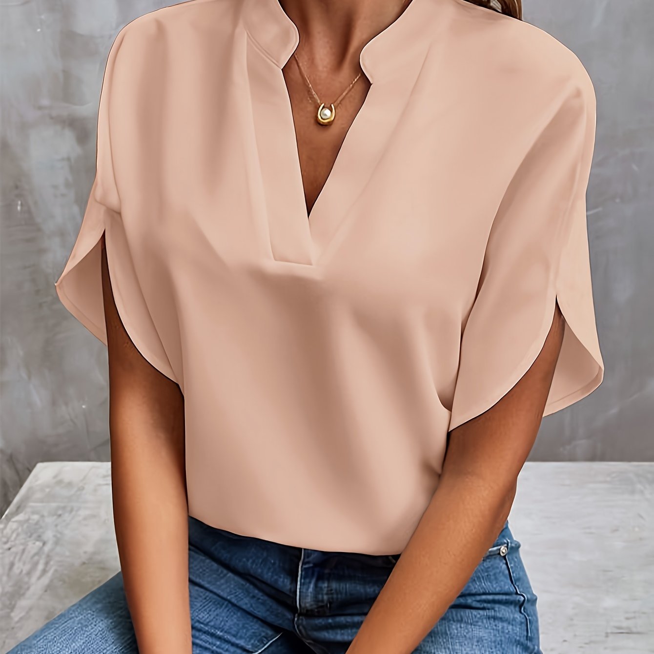 Luna™ | Blusa semplice con scollo a V
