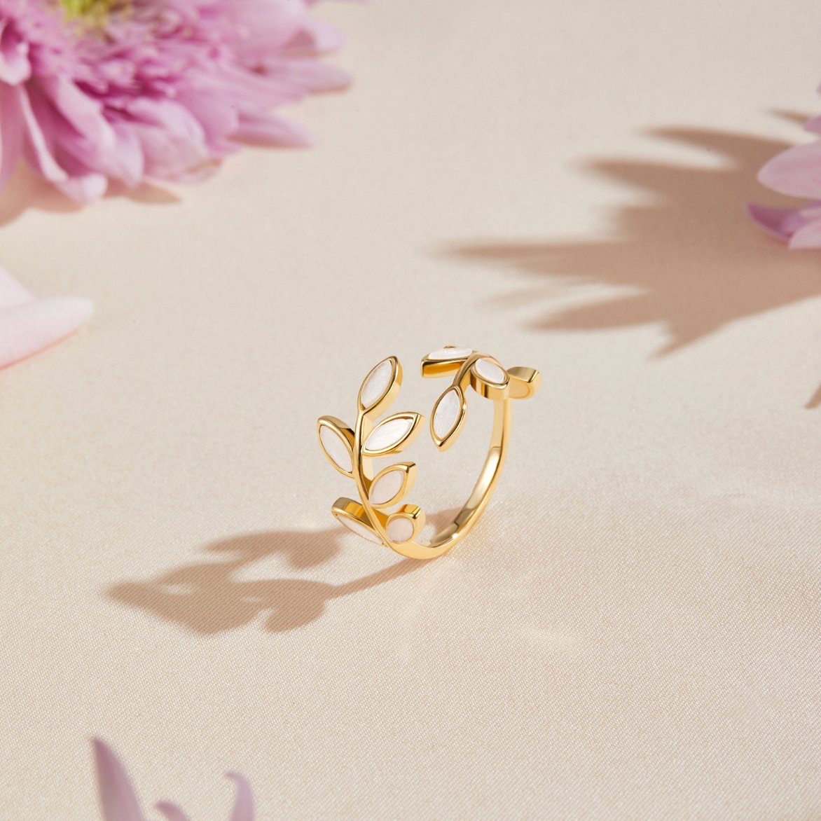 Anello Foglia Dorata