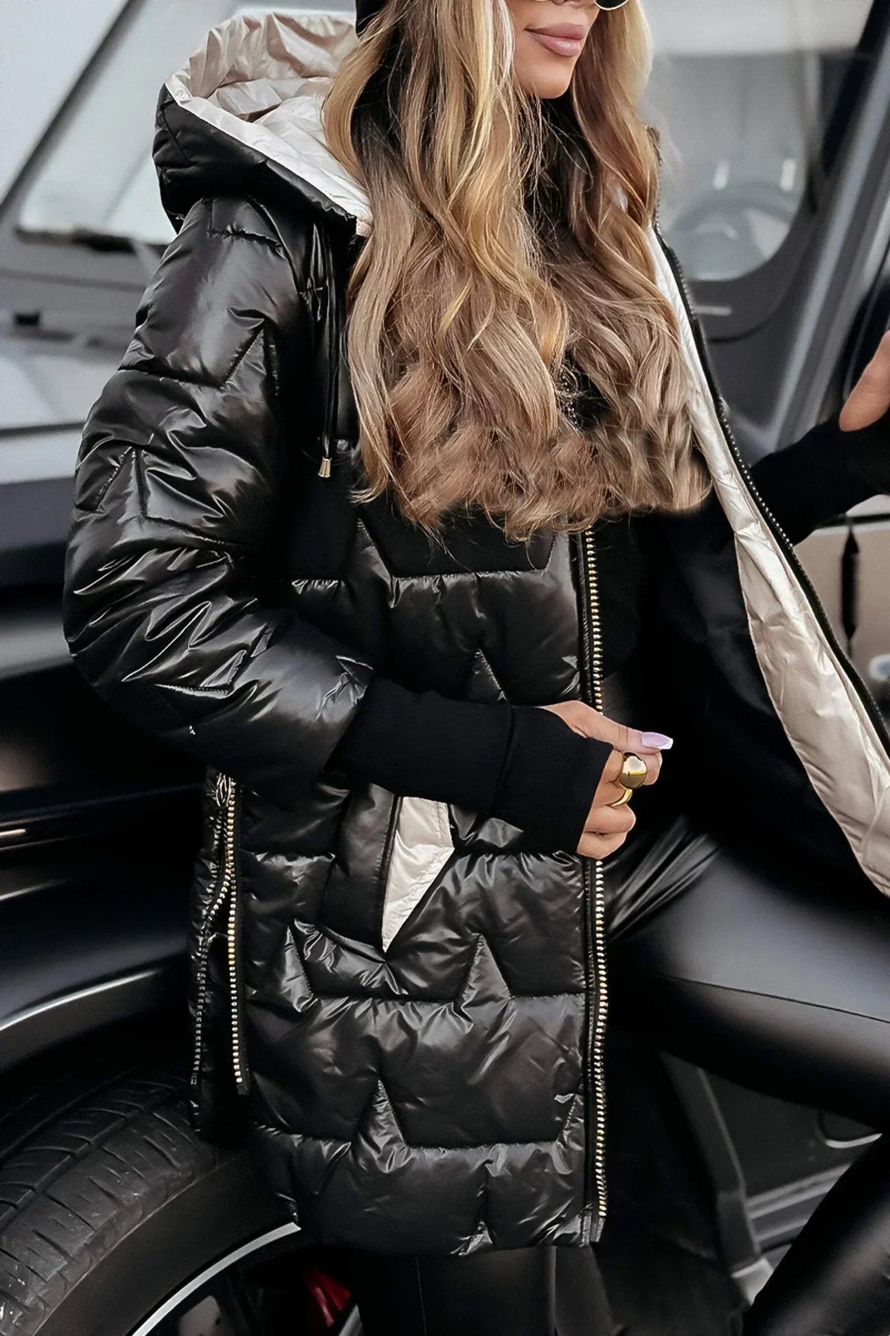 Noella – Cappotto Elegante con Cappuccio