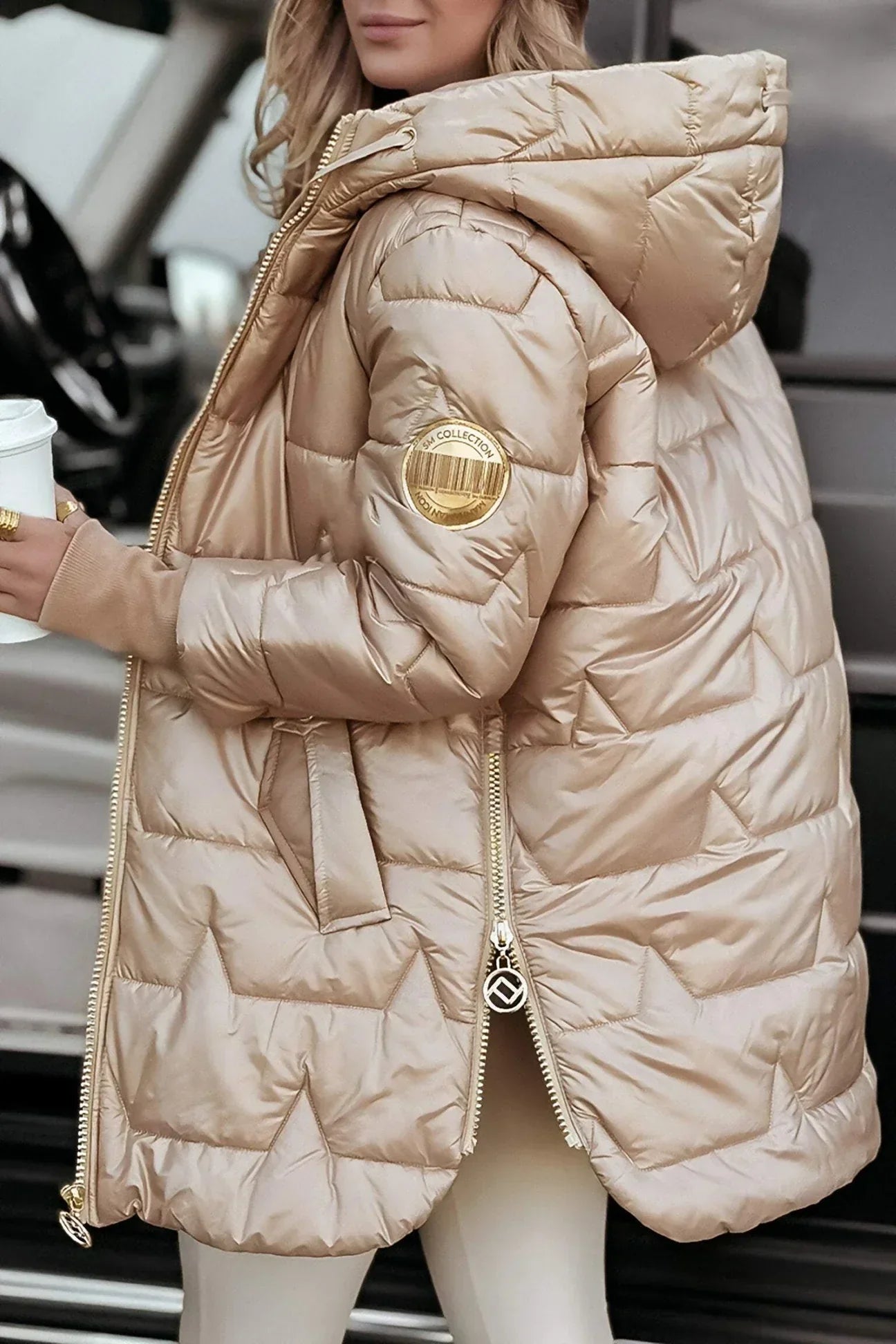 Noella – Cappotto Elegante con Cappuccio